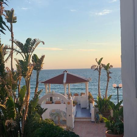 Appartamenti Tina In Villa Restituta Forio di Ischia エクステリア 写真