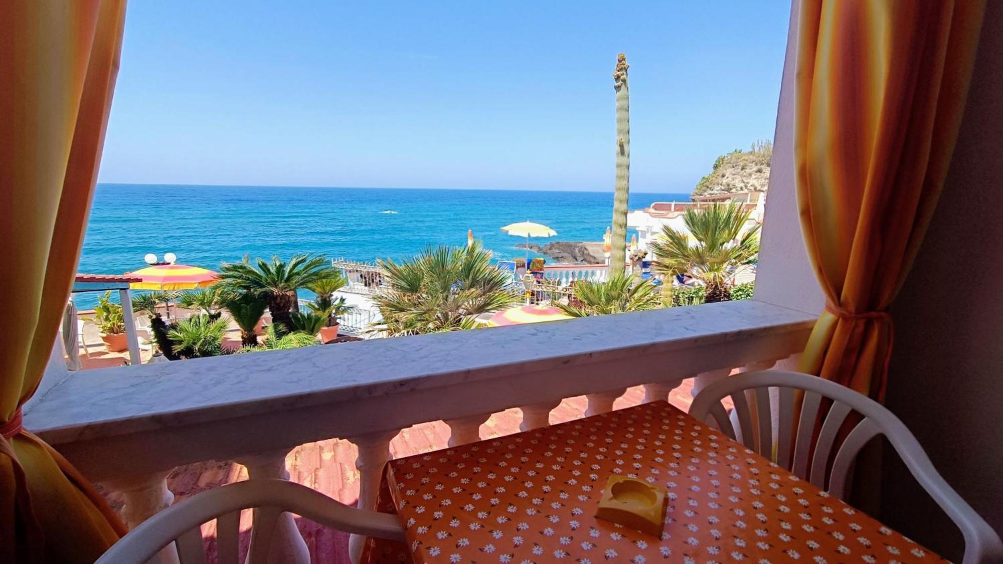 Appartamenti Tina In Villa Restituta Forio di Ischia エクステリア 写真